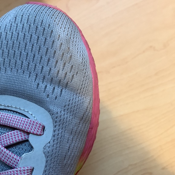 New Balance Girls Sneakers - Picture 3 of 7